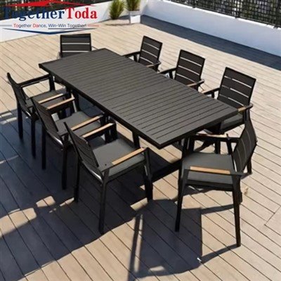 Lightweight Outdoor Dining Sets